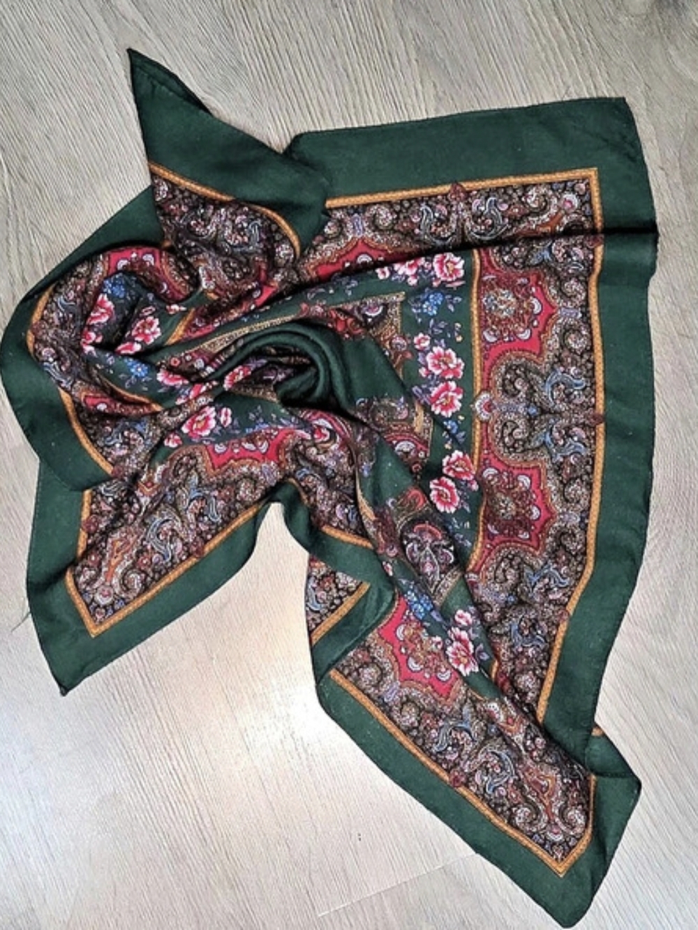 Vintage Paisley Floral Wool Blend Scarf in Green & Multicolor